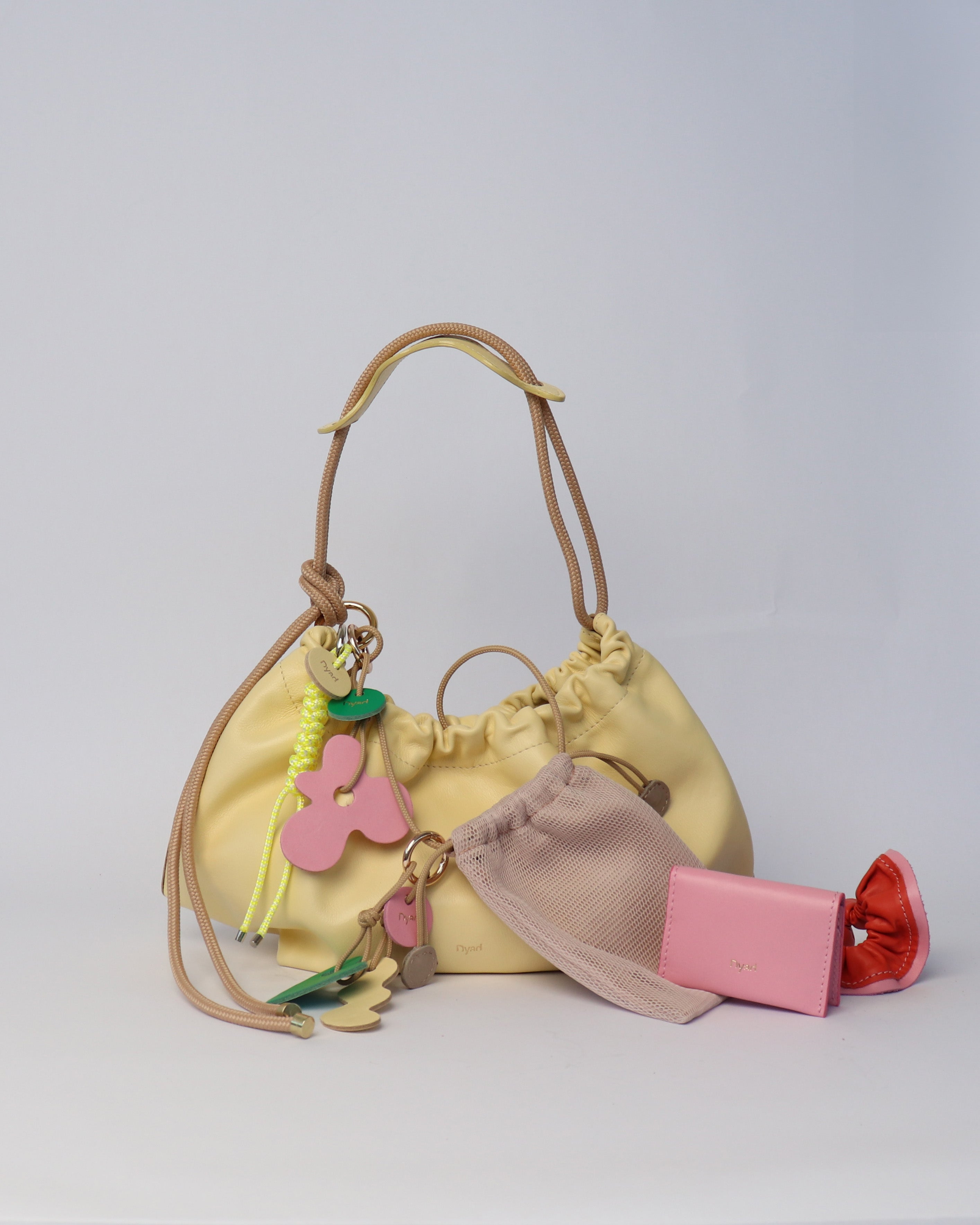 Butter Flora Bag 配多色皮革 Bag Charm