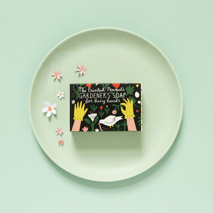 Gardener's Mint & Poppyseed Natural Handmade Soap Bar by The Printed Peanut — additional product and styling view