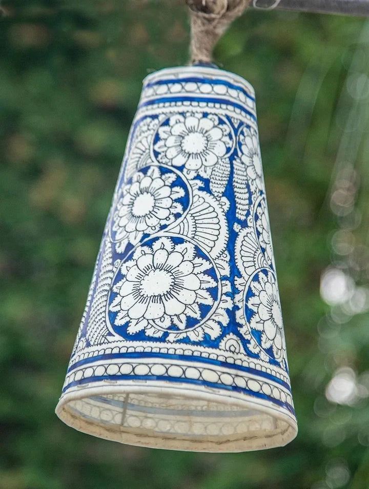 HANDMADE | Natural Lamp Shade | Porcelain Flowers