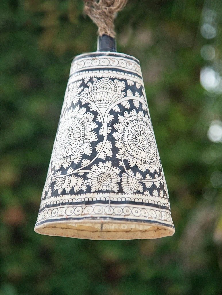 HANDMADE | Natural Lamp Shade | White &amp; Black