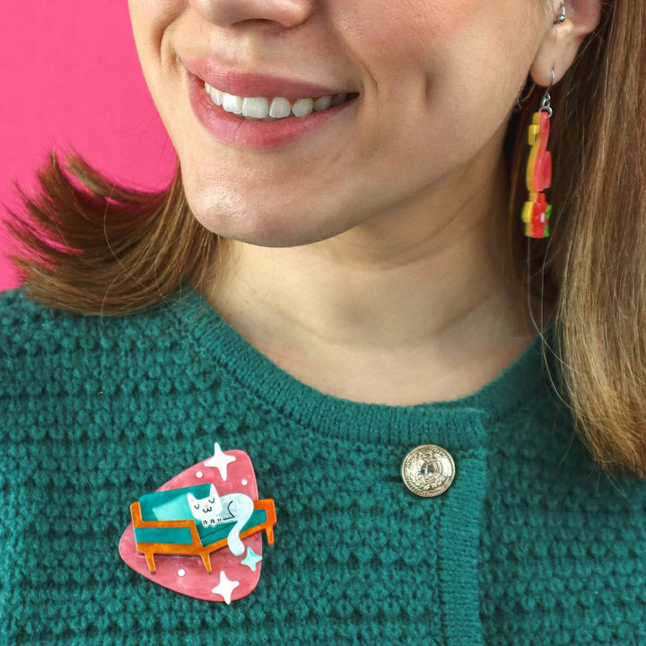 ERSTWILDER | BROOCHES | Susan the Sleeping Kitty Brooch
