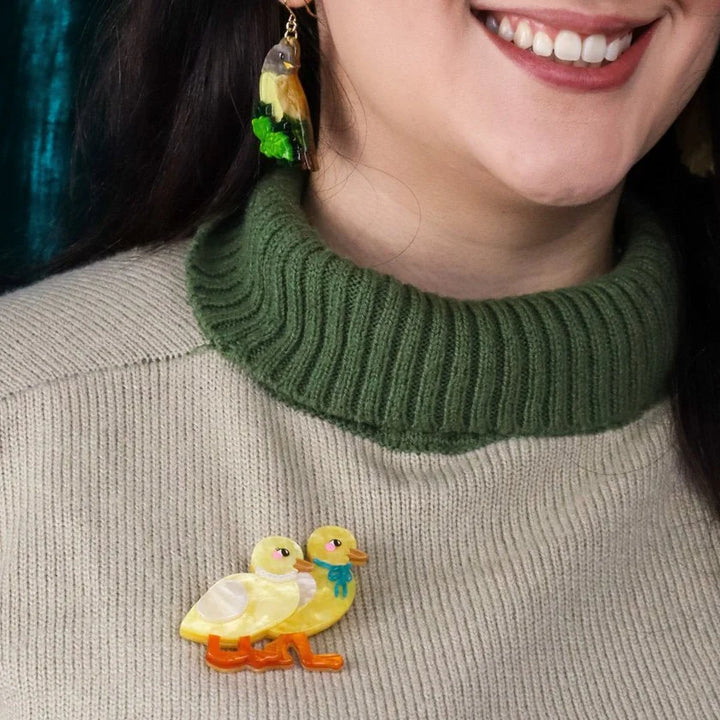 ERSTWILDER | BROOCHES | Well-Dressed Ducklings Brooch