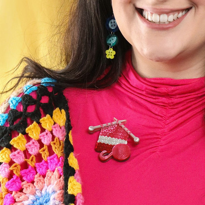 ERSTWILDER | BROOCHES | A Stitch in Time Brooch