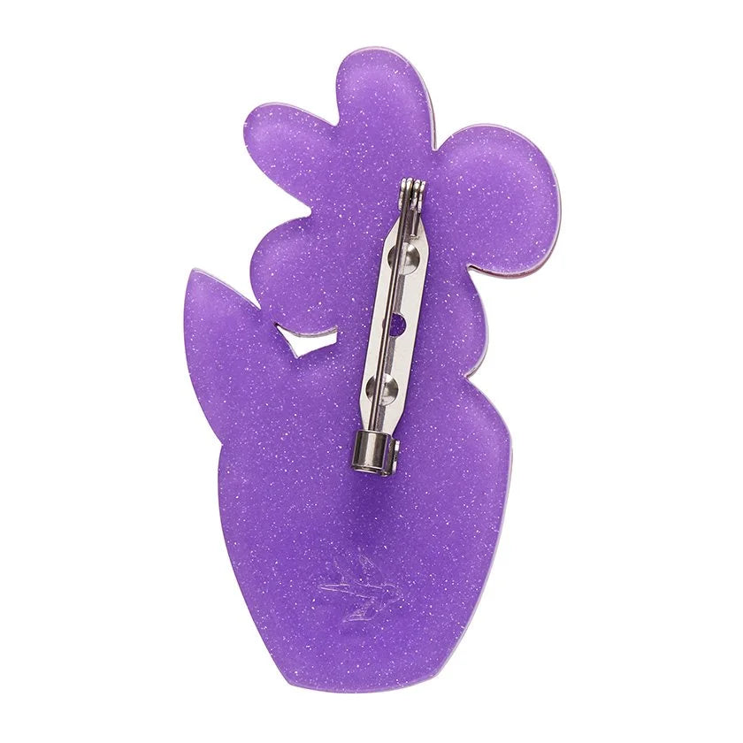 ERSTWILDER | BROOCHES | Sally Singing Solo