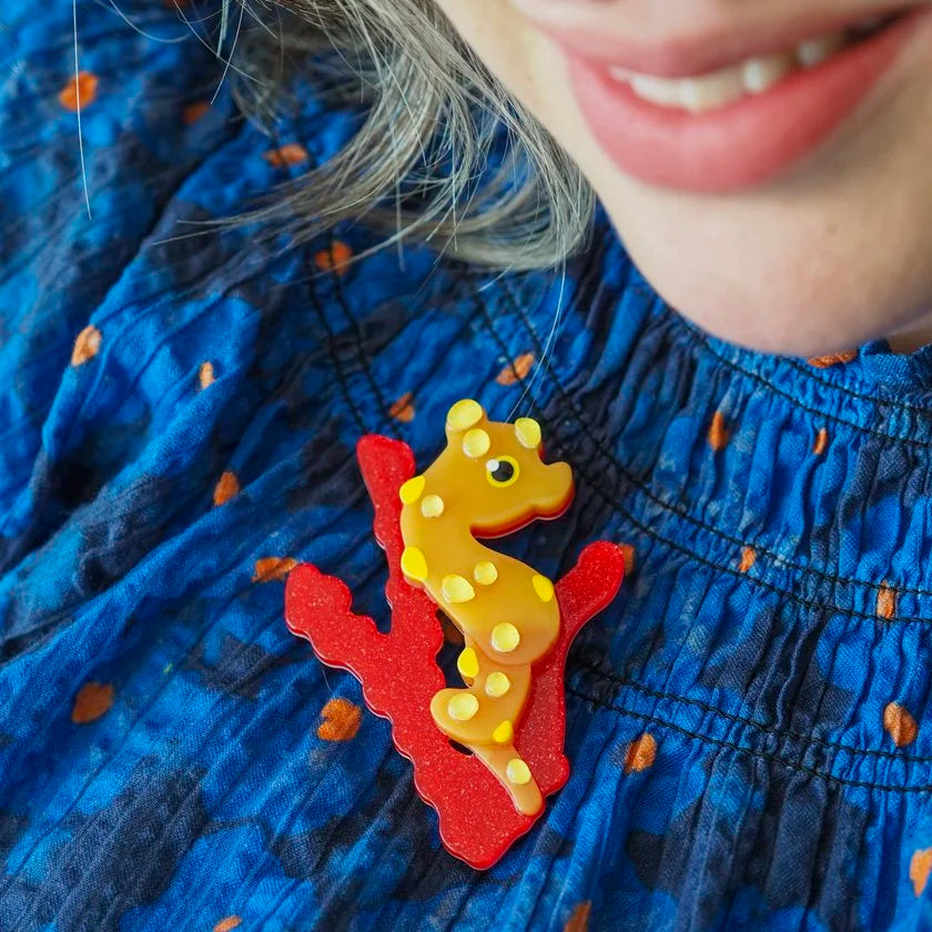 ERSTWILDER | BROOCHES | Pygmy Seahorse Brooch
