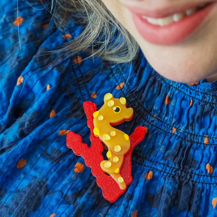 ERSTWILDER | BROOCHES | Pygmy Seahorse Brooch