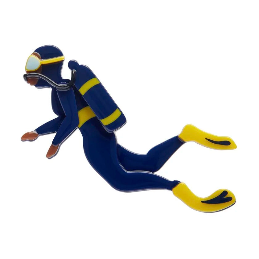 ERSTWILDER | BROOCHES | Diver Jamie Brooch
