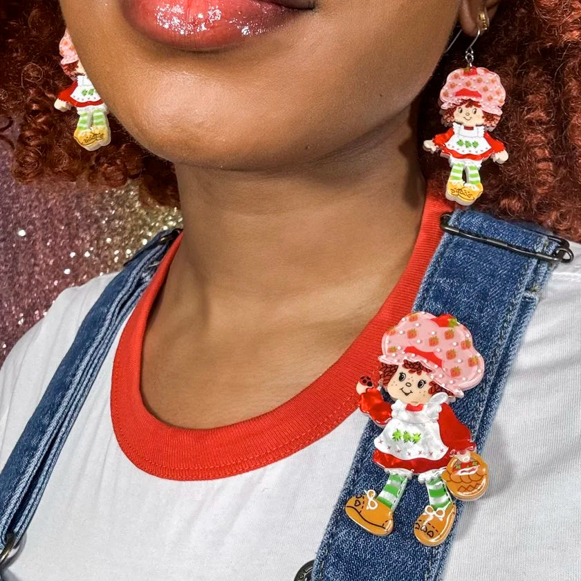 ERSTWILDER | BROOCHES | Strawberry Strolling Brooch