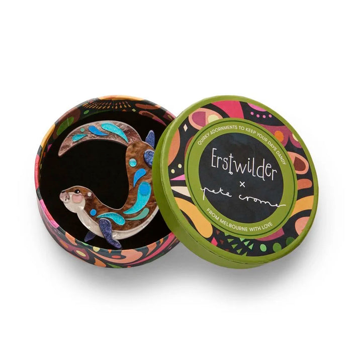 ERSTWILDER | BROOCHES | The Outgoing Otter Brooch