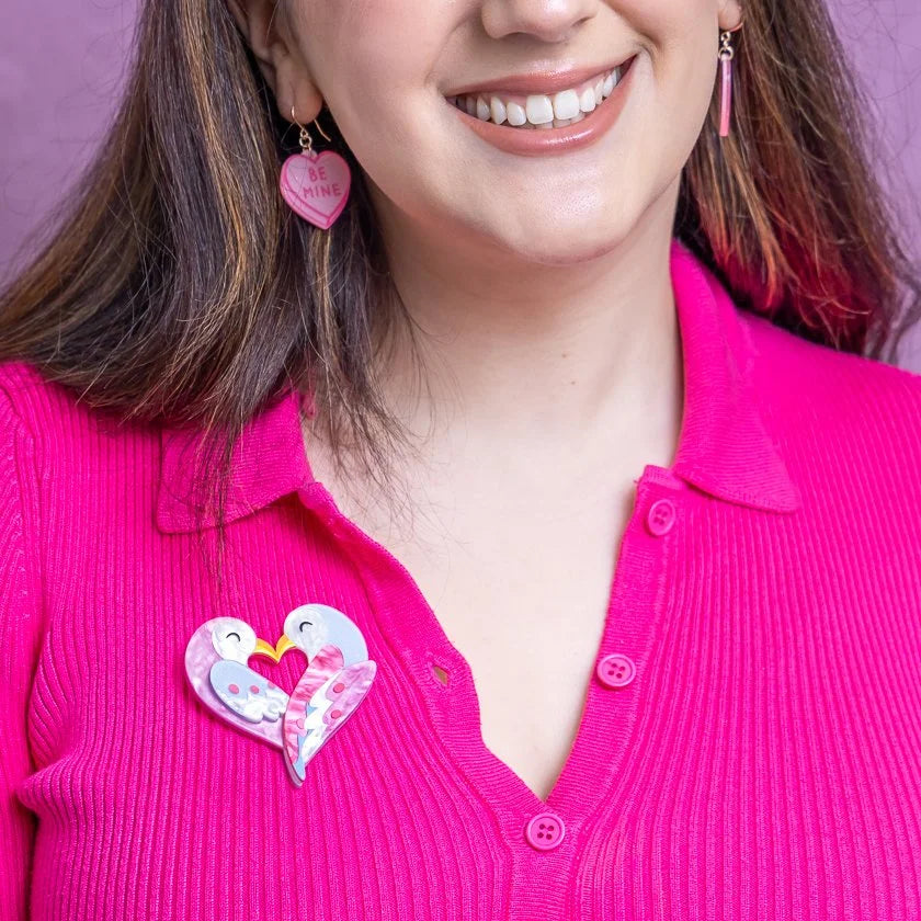 ERSTWILDER | BROOCHES | Nestled in Love Brooch
