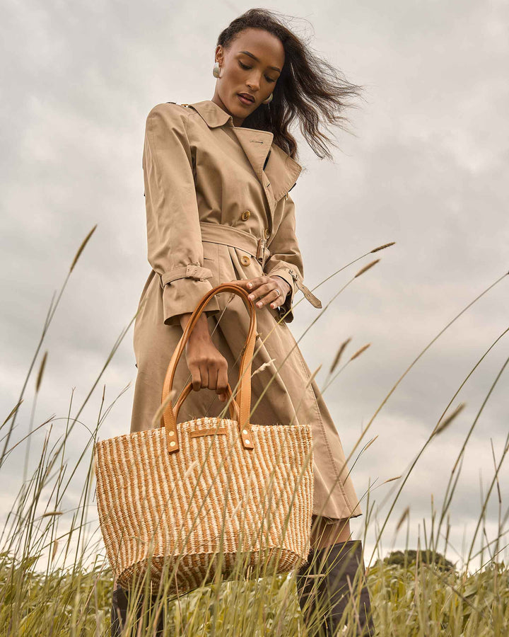 DHEHEBU Gold and Natural Pinstripe Sisal Shopper — official product photograph