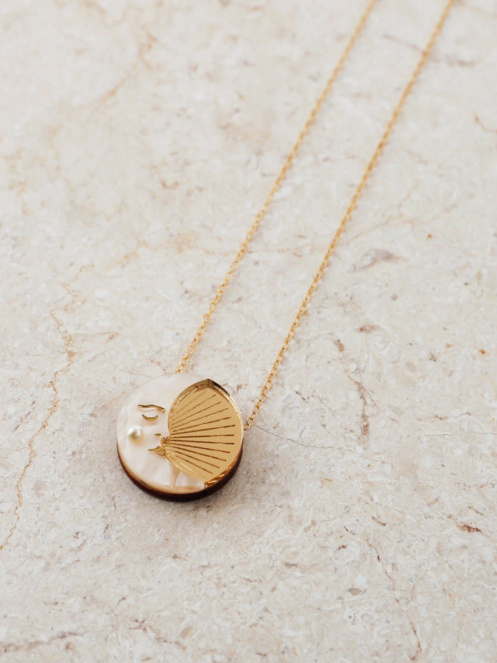 WOLF &amp; MOON | NECKLACES | Moon Necklace - Gold