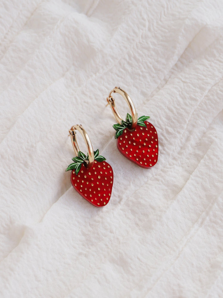 WOLF &amp; MOON | EARRINGS | Strawberry Hoops II