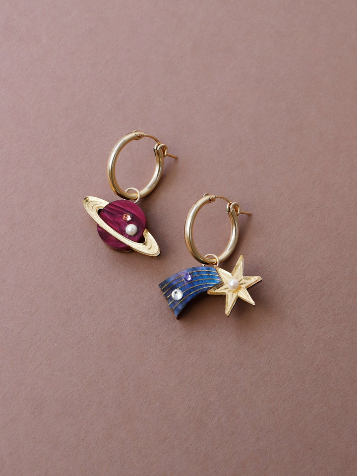 WOLF &amp; MOON | EARRINGS | Shooting Star &amp; Saturn Hoops