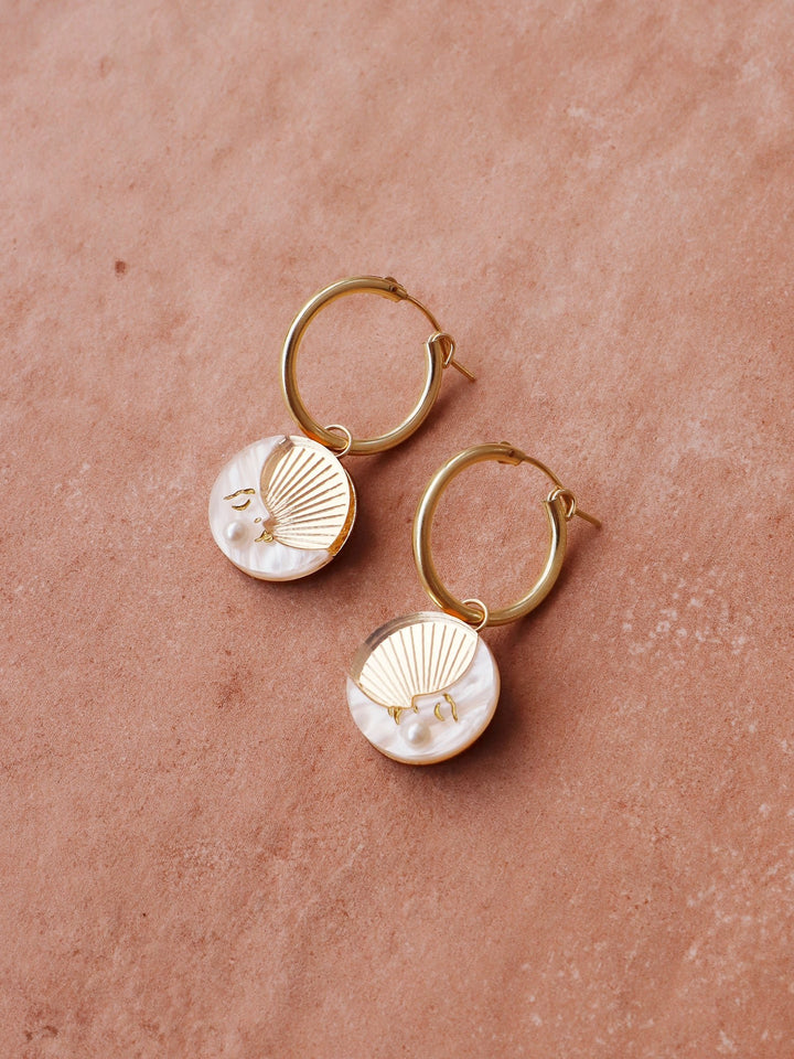 WOLF &amp; MOON | EARRINGS | Moon II Hoops - Gold