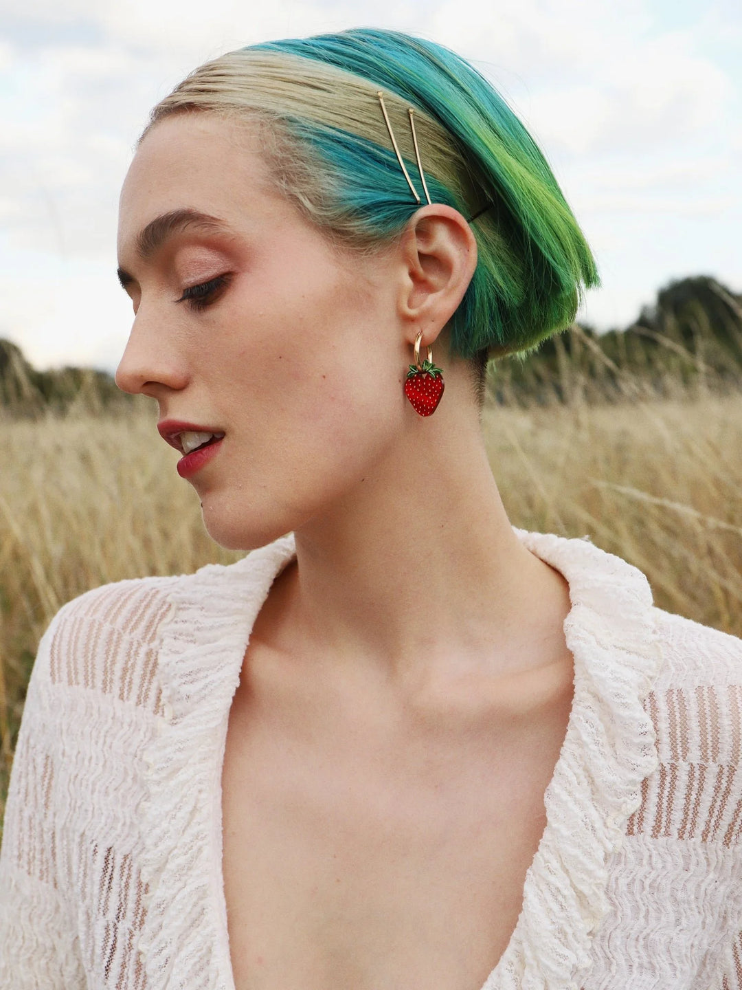 WOLF &amp; MOON | EARRINGS | Strawberry Hoops II