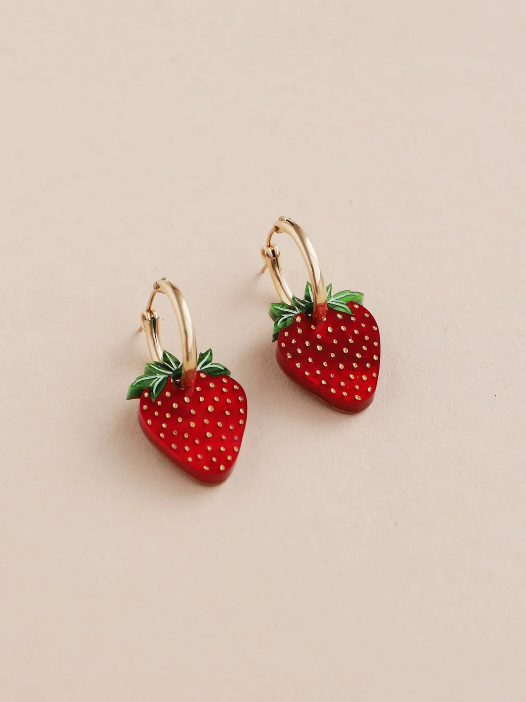 WOLF &amp; MOON | EARRINGS | Strawberry Hoops II