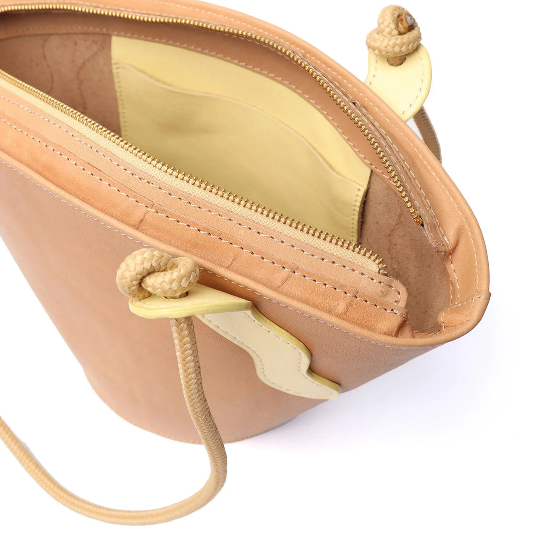 PROJECT DYAD | EMELE BAG | ALMOND / BUTTER