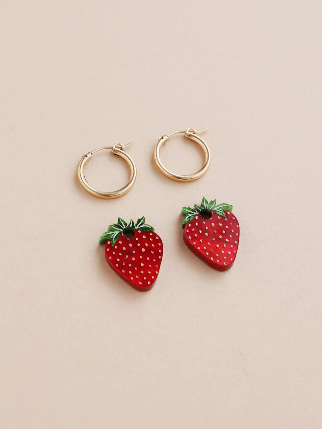 WOLF &amp; MOON | EARRINGS | Strawberry Hoops II