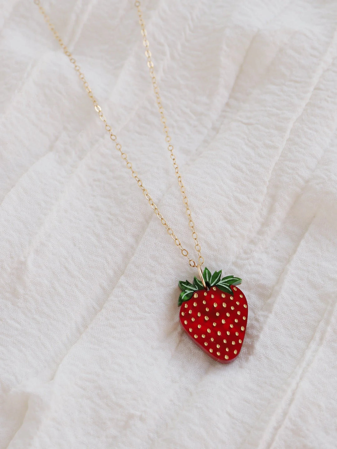 WOLF &amp; MOON | NECKLACES | Strawberry II Necklace