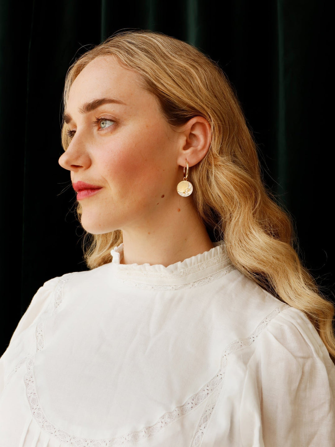 WOLF &amp; MOON | EARRINGS | Moon II Hoops - Gold