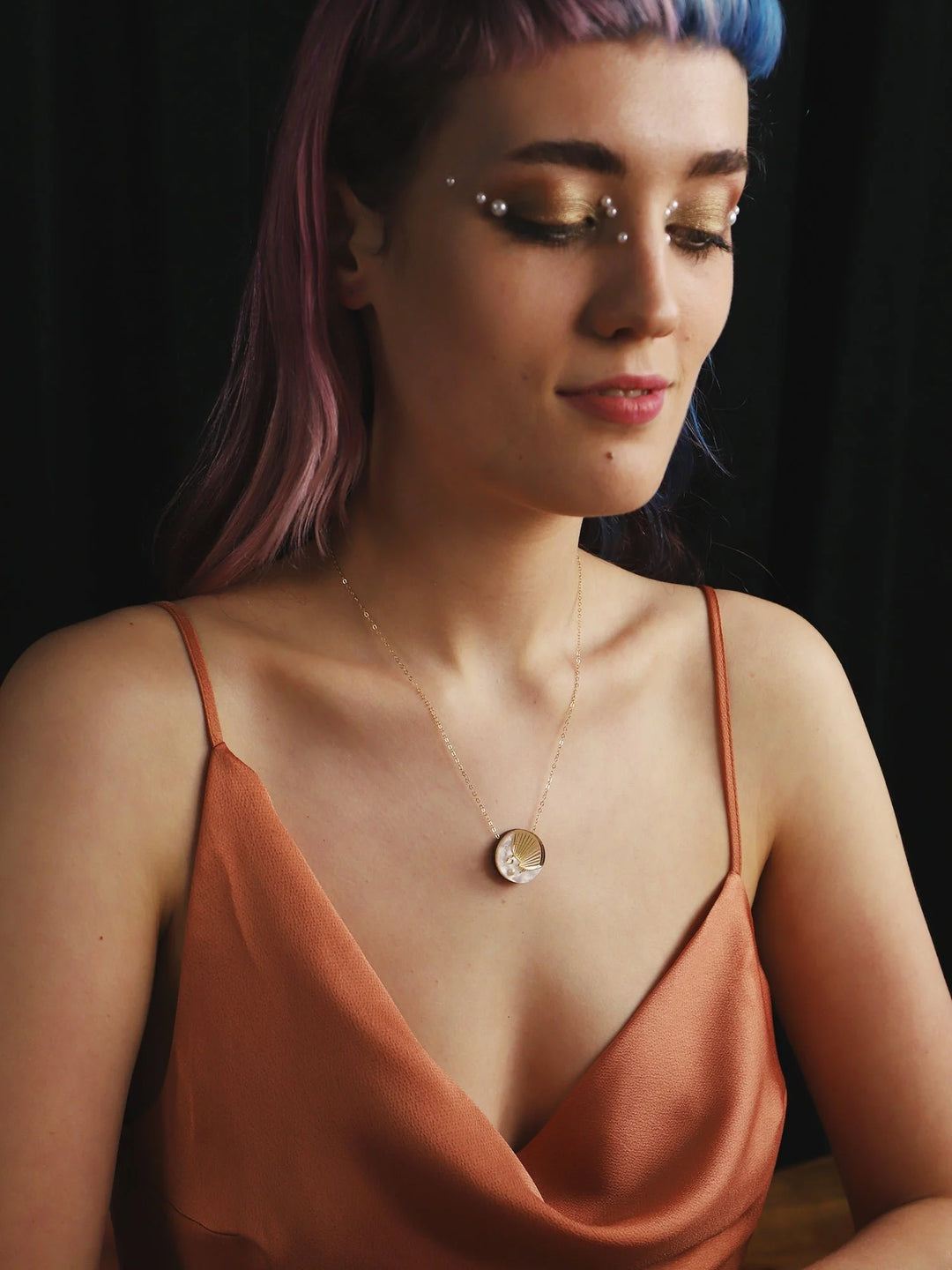 WOLF &amp; MOON | NECKLACES | Moon Necklace - Gold
