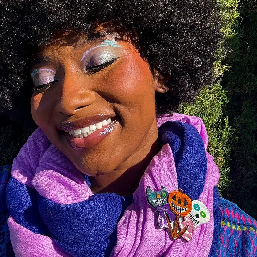 ERSTWILDER | BROOCHES | Friends That Scare Together Brooch