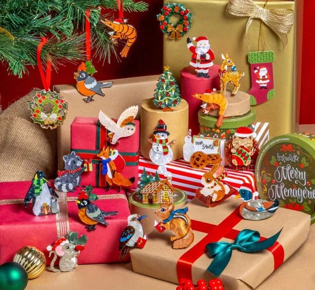 ERSTWILDER | CHRISTMAS BROOCHES | The Sweetest Cabin Brooch