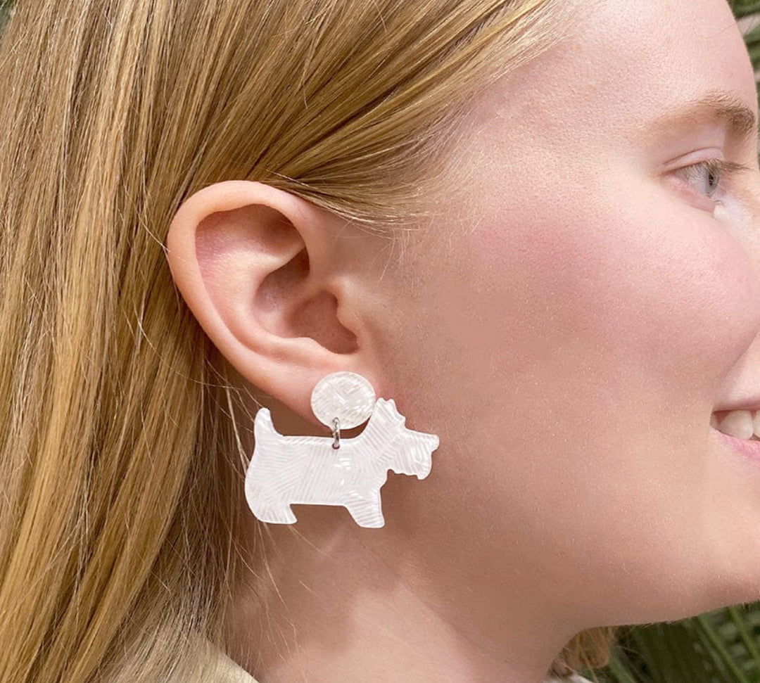 ERSTWILDER | EARRINGS | Terrier Textured Resin Drop Earrings - White
