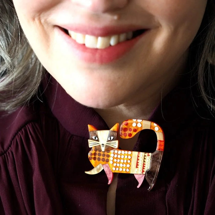 ERSTWILDER | BROOCHES | A Cat Named Purr Brooch
