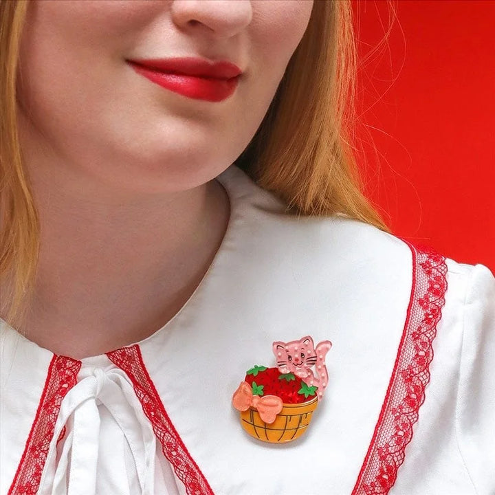 ERSTWILDER | BROOCH | Curious Custard Brooch