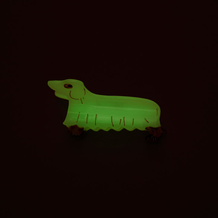 Ghost Dachshund Hair Claw by Coucou Suzette — glow shown in dark surroundings