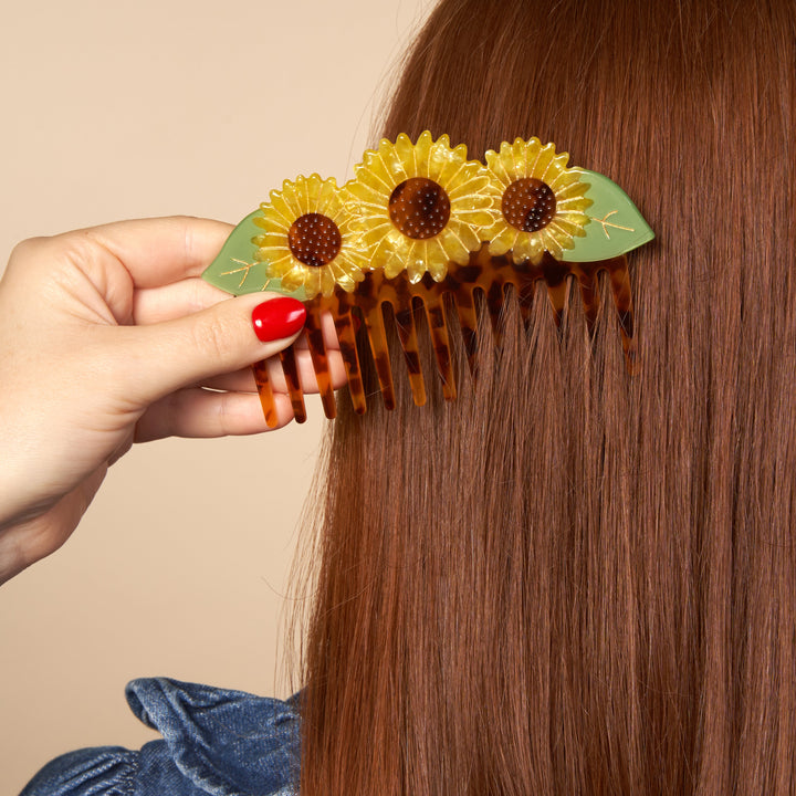 Sunflower Comb by Coucou Suzette — detail or styling view