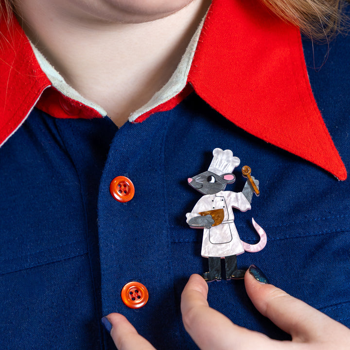 Erstwilder Chez Raton Brooch worn on clothing