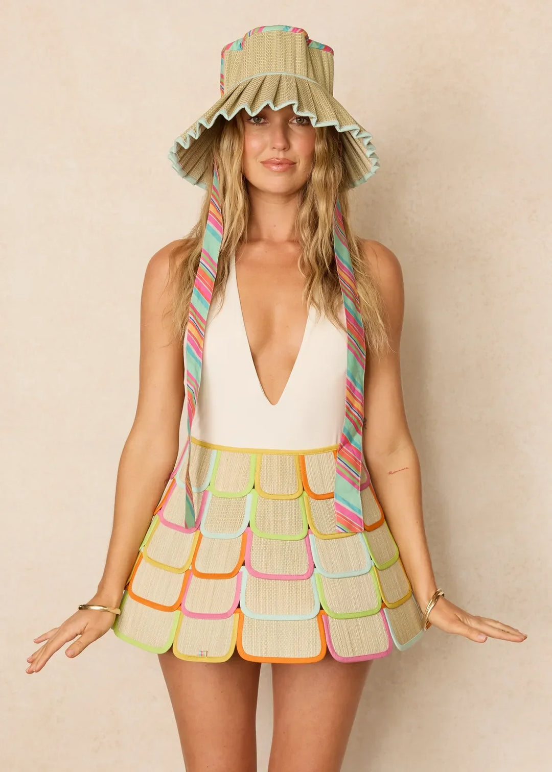 Lorna Murray | Pool Float | Pacific | Luxe Ravello Hat