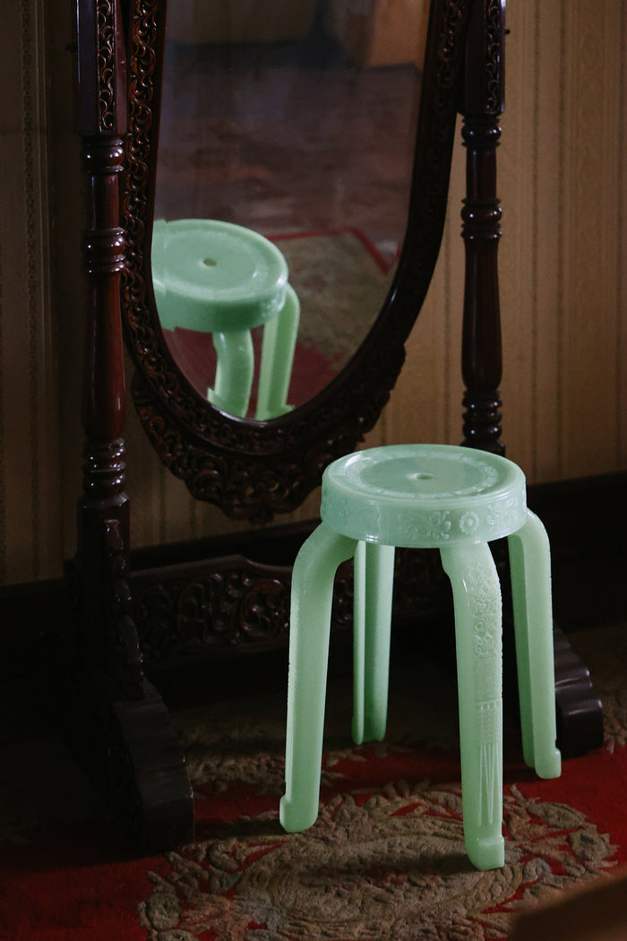 Rumba Bor | Krasue Stool