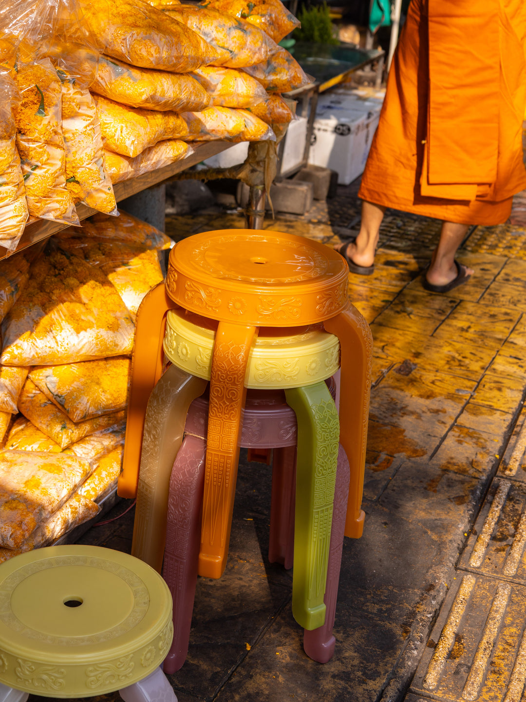 Jeeworn Stool by Rumba Bor — product view