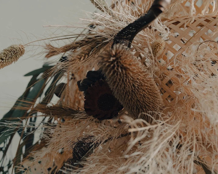 SSAW collection - Dried flower hanging lampshade