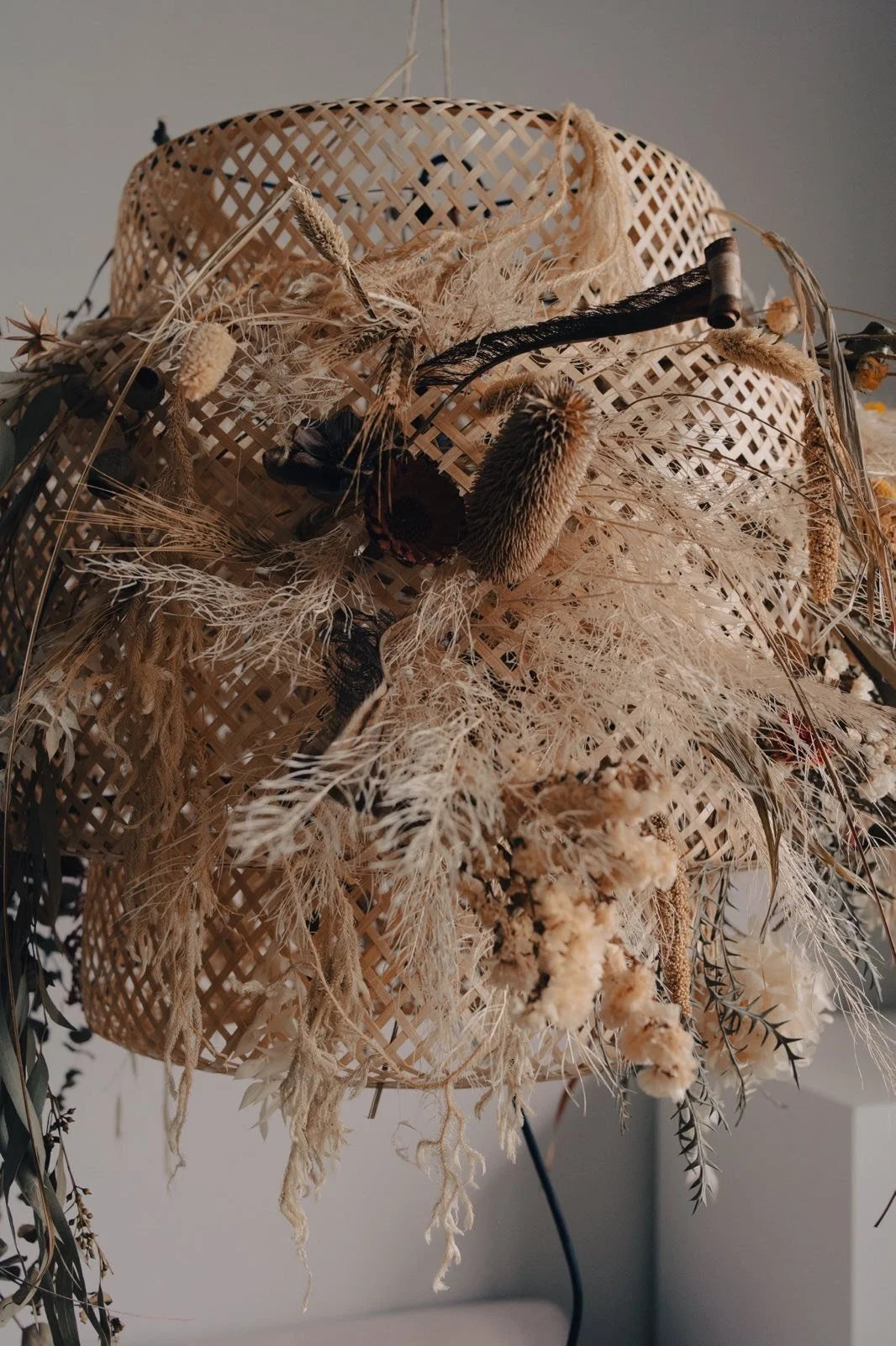 SSAW collection - Dried flower hanging lampshade