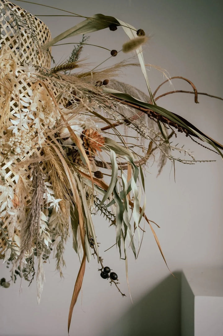 SSAW collection - Dried flower hanging lampshade