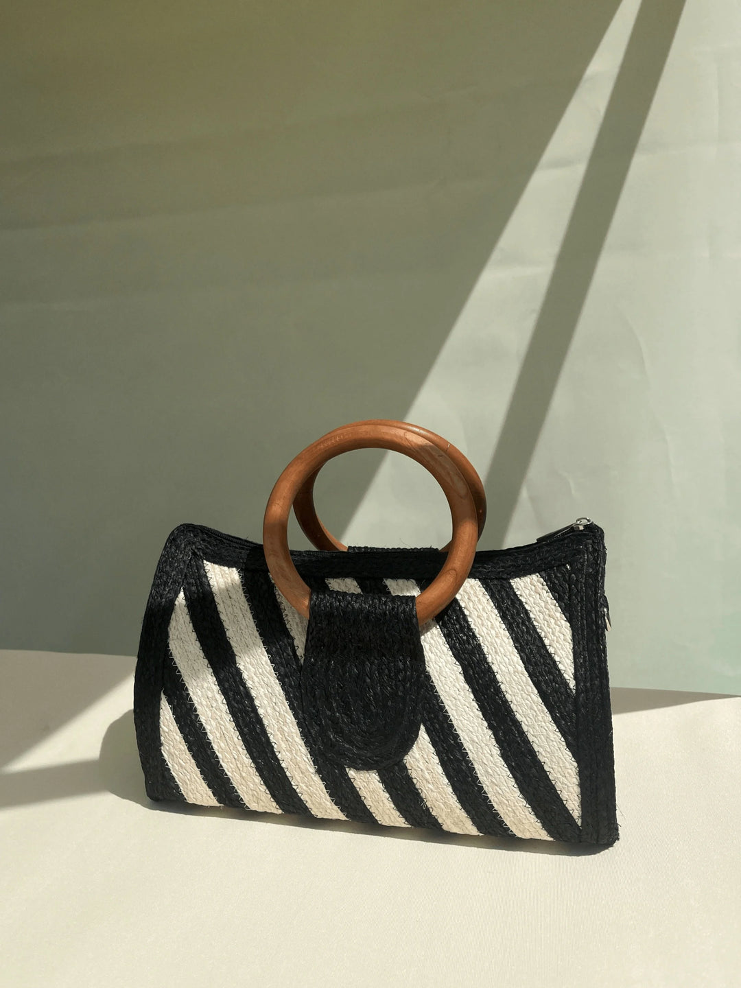 KARNVELA X GOOSEBUMP | Handmade | Classic Stripe Sisal Handbag