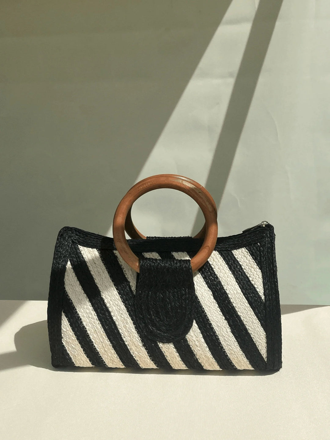 KARNVELA X GOOSEBUMP | Handmade | Classic Stripe Sisal Handbag