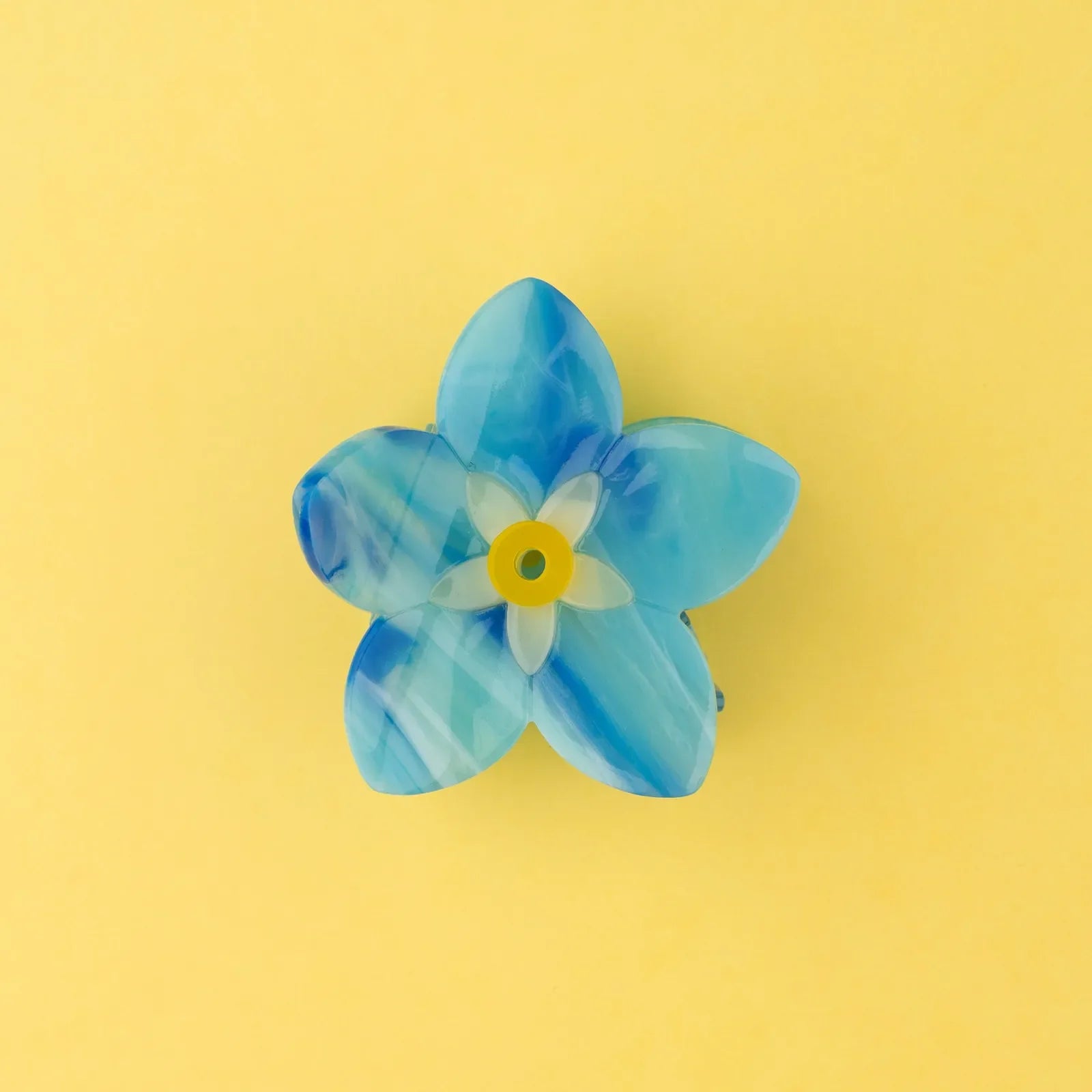 Forget-me-not hair claw