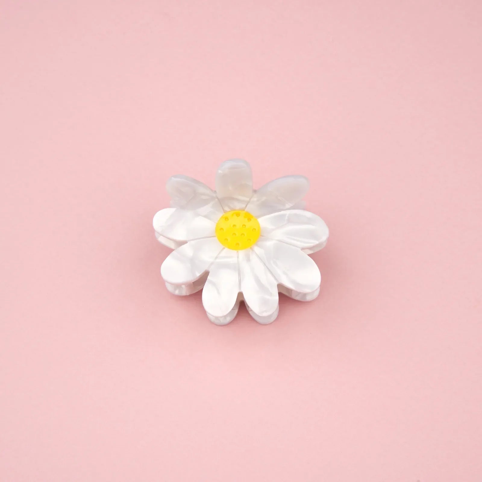 Daisy hair claw